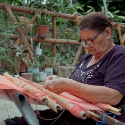 Revalorando la técnica ancestral del tejido con artesanas de Ascope, La Libertad