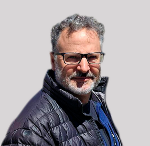 Dr. Daniel Contreras